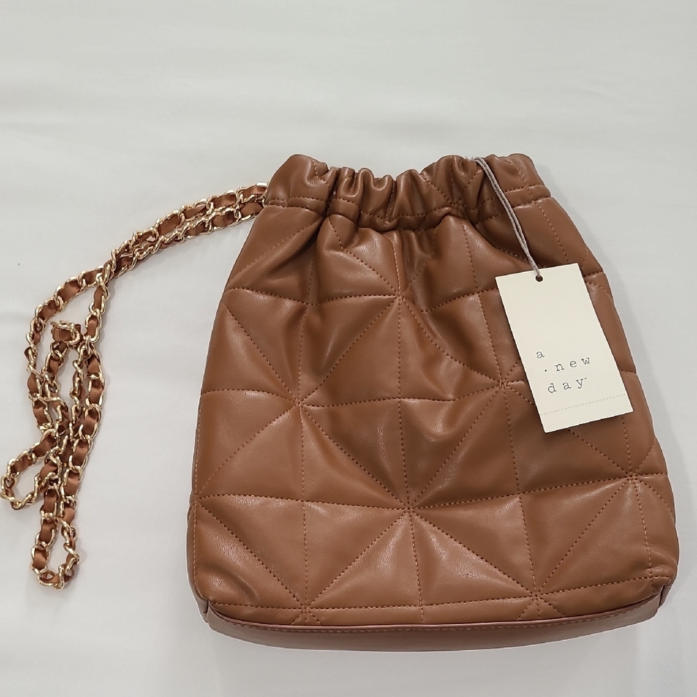 NWT A New Day Quilted Faux Leather Ruched Brown Camel Cognac Crossbody